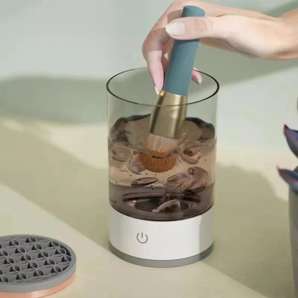 🚿 Adiós a las bacterias: brochas limpias con un solo giro